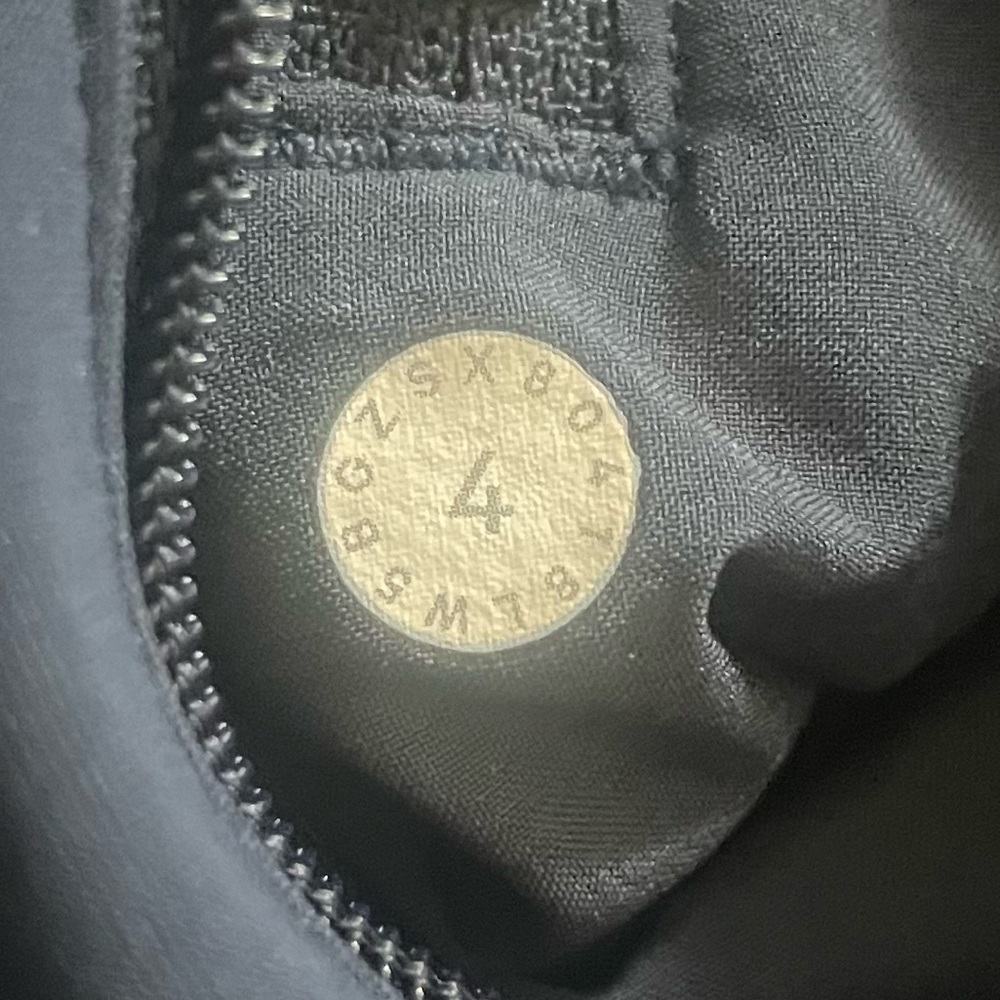 Lululemon On The Move Pant 28" True Navy Size 4 NWOT W5BGZS - Picture 9 of 14